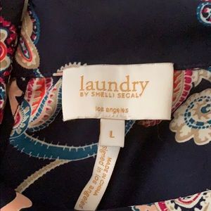 Laundry by Shelli Segal navy top and crop pants